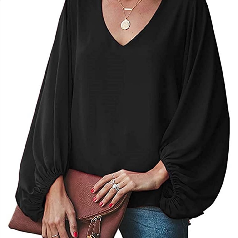 NWT black dressy top-balloon sleeves